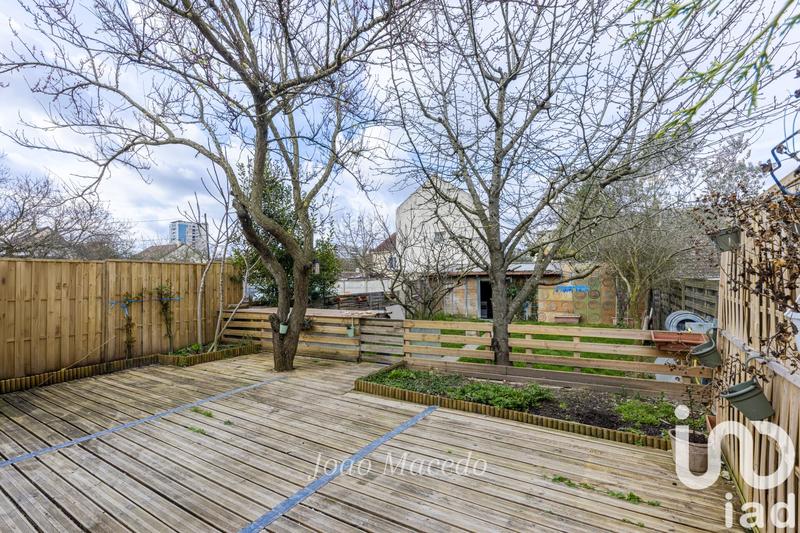 Maison - 166 m² - 8 pièces