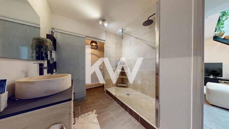 Appartement - 70 m² - 3 pièces