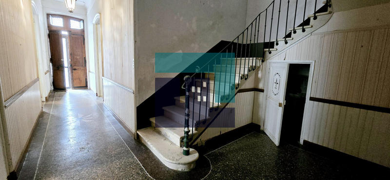 Maison ancienne - 207 m² - 7 pièces