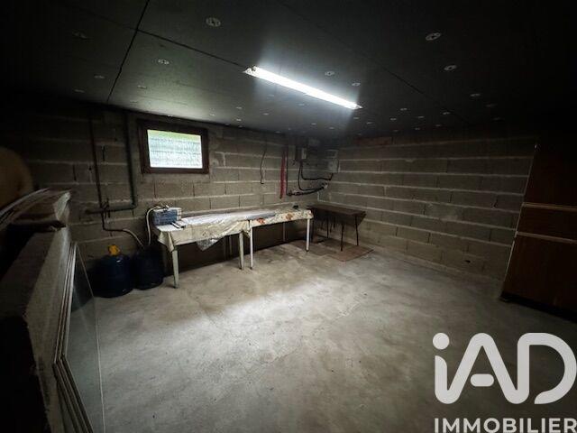 Maison - 205 m² - 8 pièces