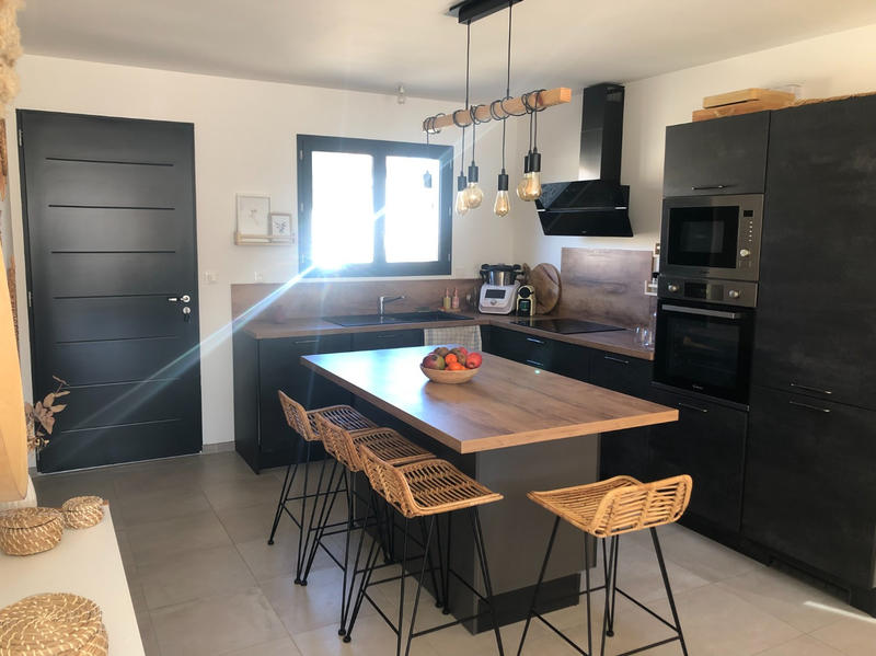 Maison - 82 m² - 5 pièces