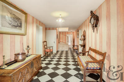 Maison - 178 m² - 6 pièces