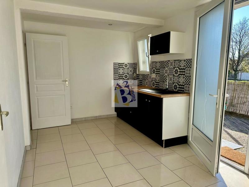 Studio - 26 m² - 1 pièce