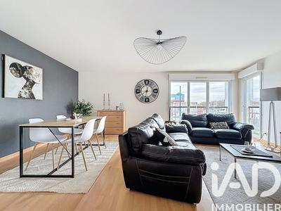 Appartement - 94 m² - 4 pièces