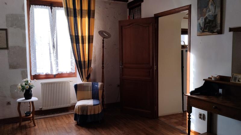 Maison ancienne - 228 m² - 7 pièces