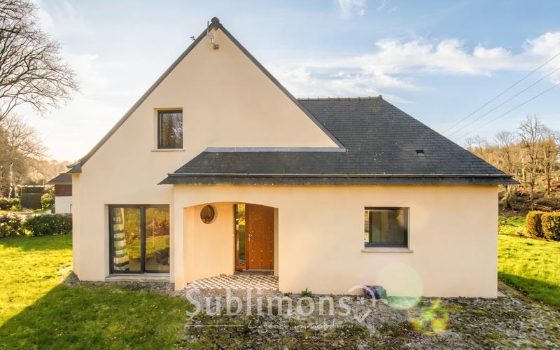 Maison - 110 m² - 4 pièces