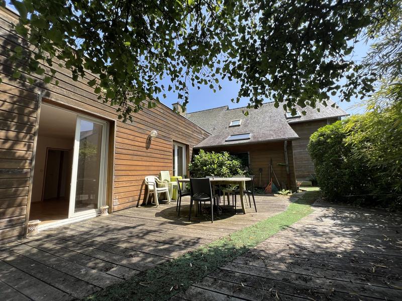 Maison - 163 m² - 7 pièces