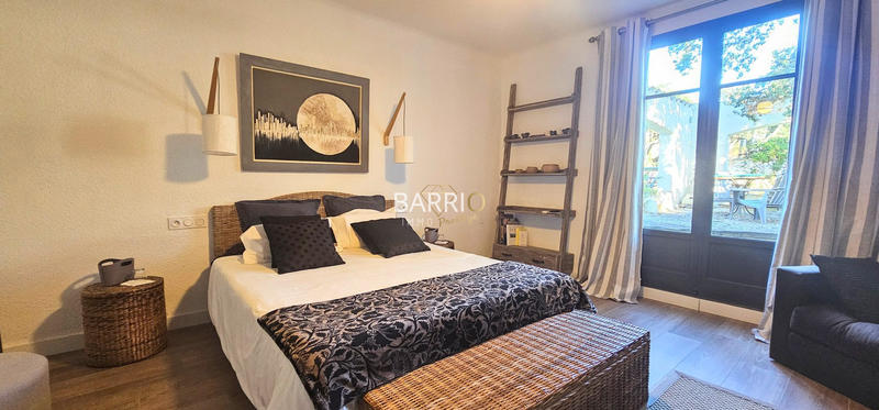 Villa - 320 m² - 11 pièces