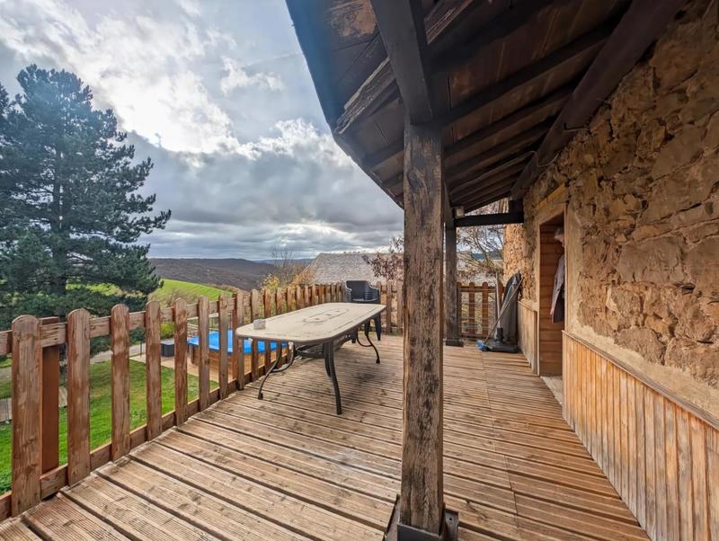 Corps de ferme - 340 m² - 12 pièces