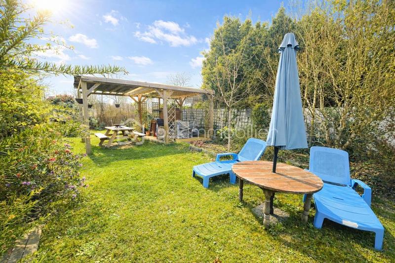 Maison - 154 m² - 10 pièces