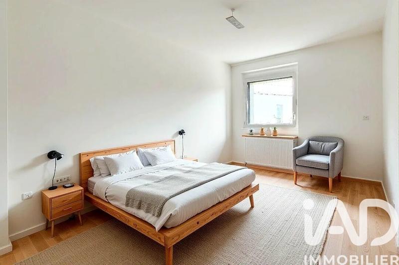 Appartement - 85 m² - 4 pièces