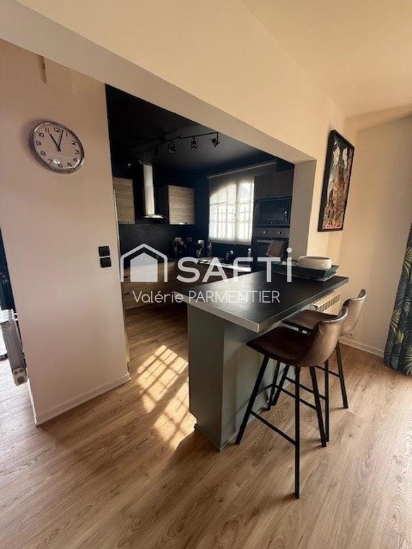 Maison - 98 m² - 4 pièces