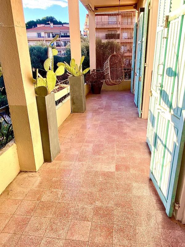 Appartement - 87 m² - 3 pièces