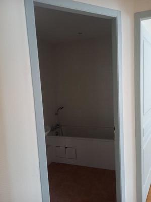 Appartement - 80 m² - 3 pièces