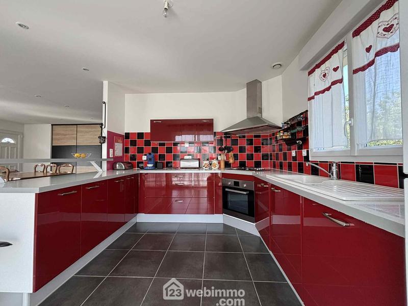 Maison - 113 m² - 5 pièces