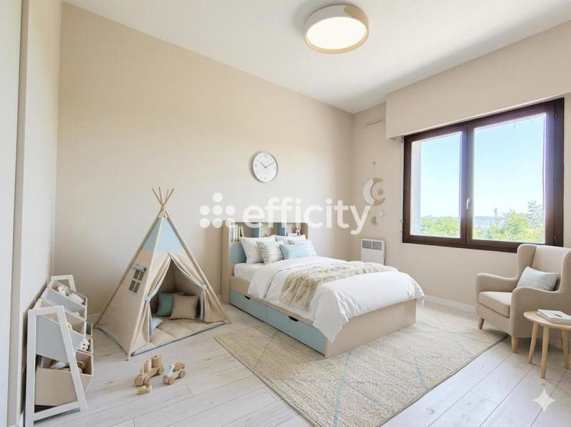 Maison - 262 m² - 10 pièces