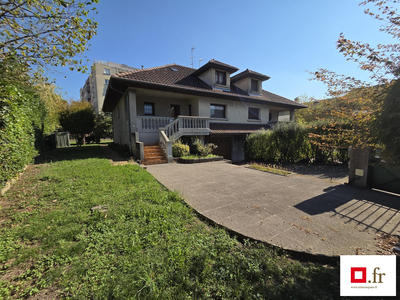 Maison - 109 m² - 4 pièces