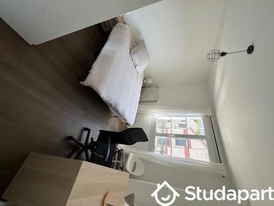 Chambre - 9 m² - 1 pièce