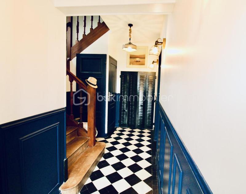 Maison bourgeoise - 113 m² - 5 pièces