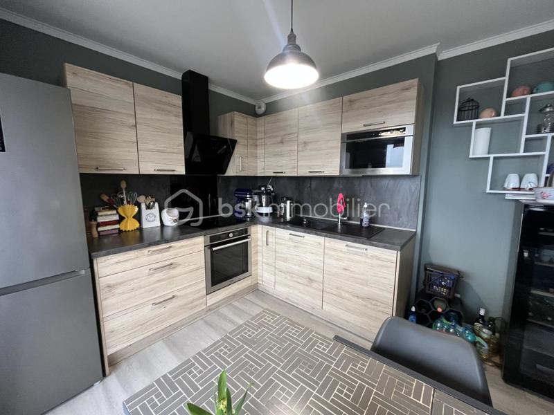 Appartement - 94 m² - 4 pièces