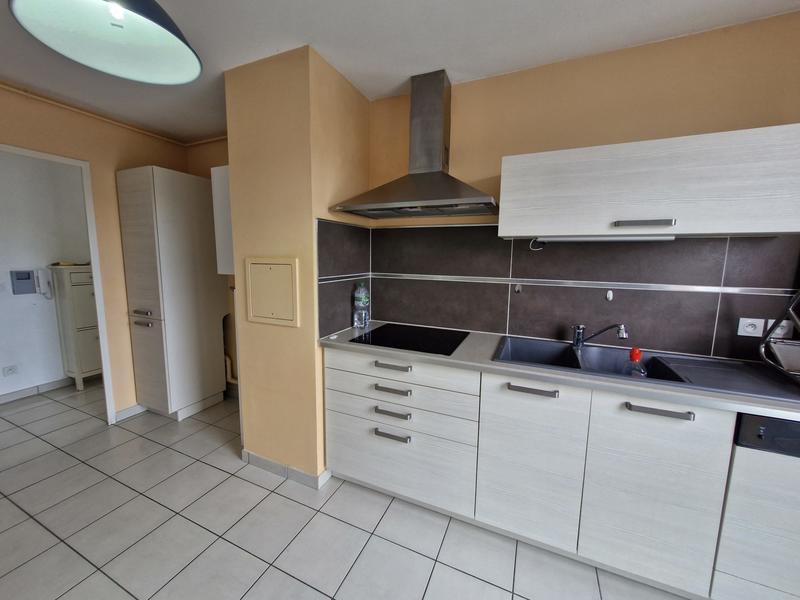 Appartement - 77 m² - 4 pièces