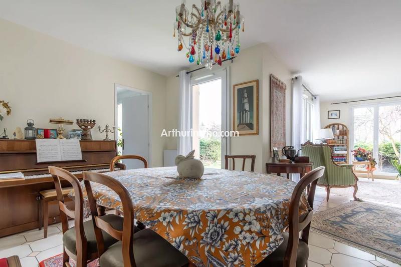 Maison - 142 m² - 6 pièces