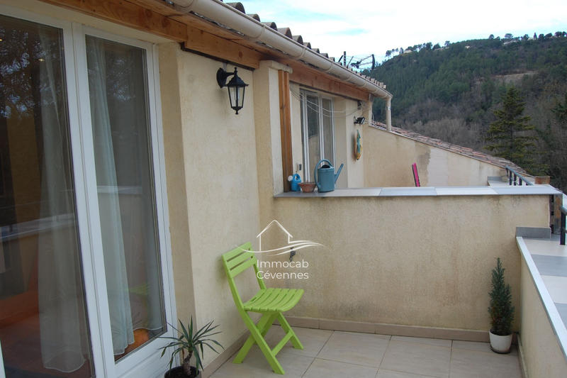 Duplex - 121 m² - 6 pièces