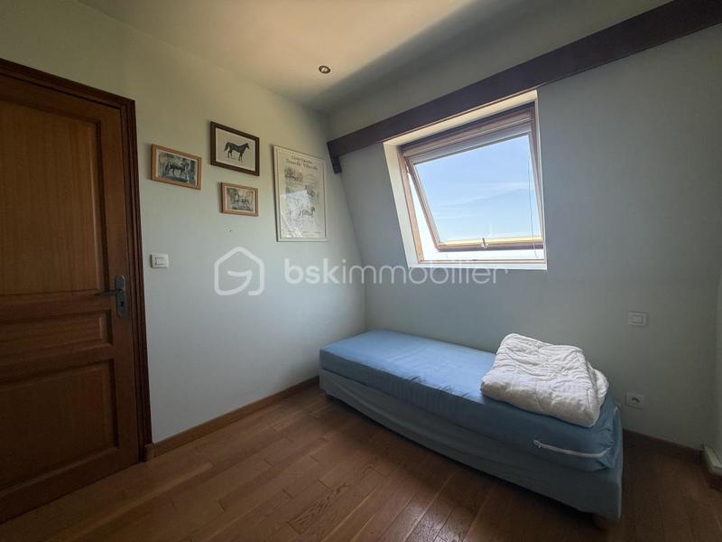 Propriété - 340 m² - 9 pièces