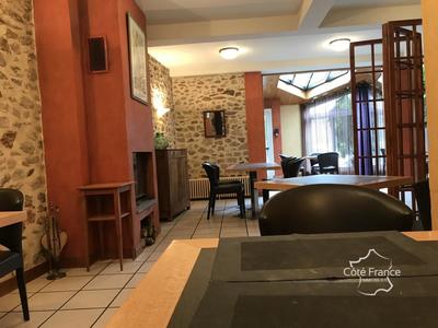 Maison chambre d'hôtes - 500 m² - 21 pièces