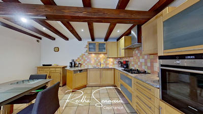 Propriété - 155 m² - 5 pièces