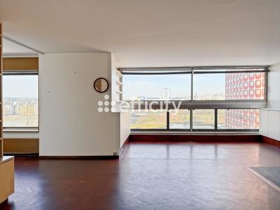 Appartement - 95 m² - 4 pièces