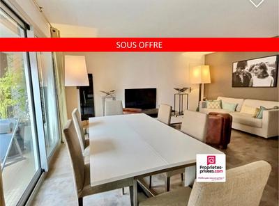 Appartement - 90 m² - 4 pièces