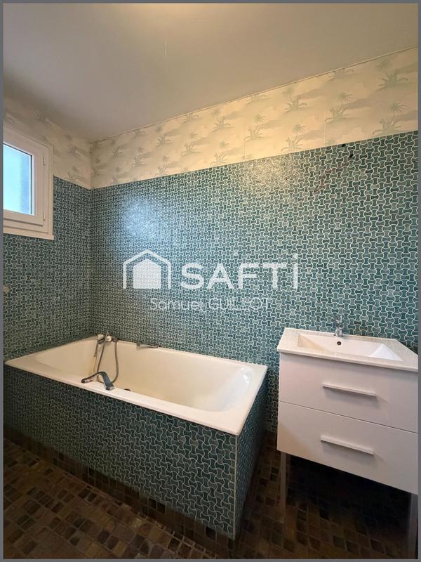 Maison - 127 m² - 7 pièces