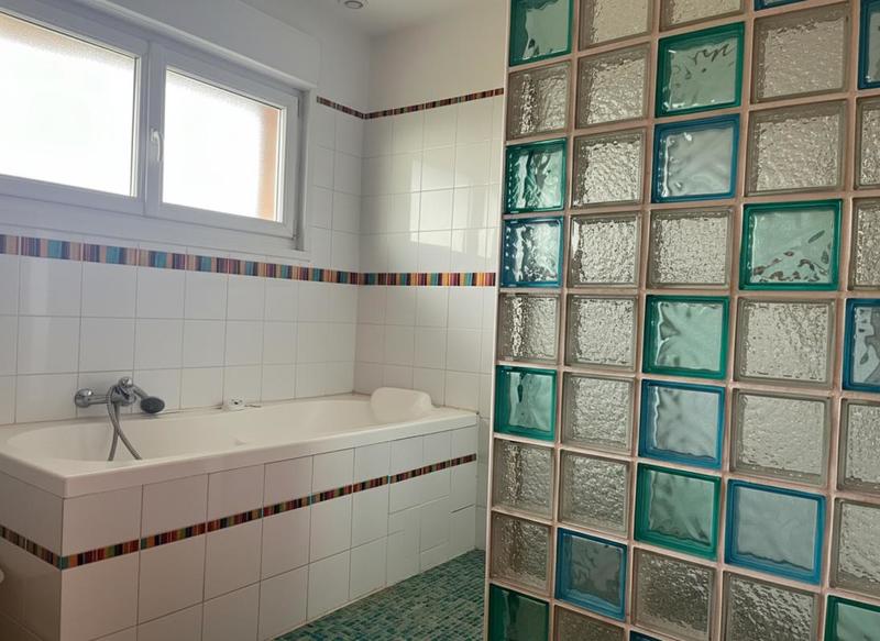 Pavillon - 125 m² - 7 pièces