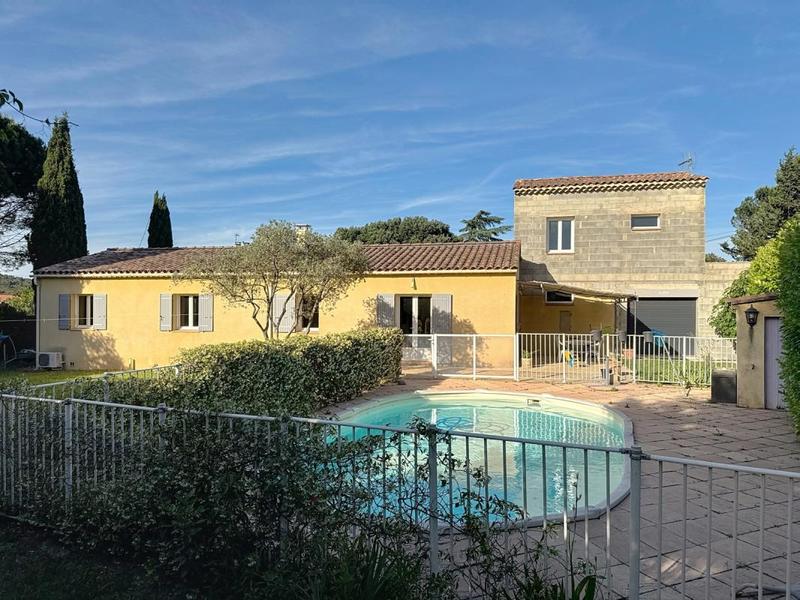 Villa - 109 m² - 4 pièces