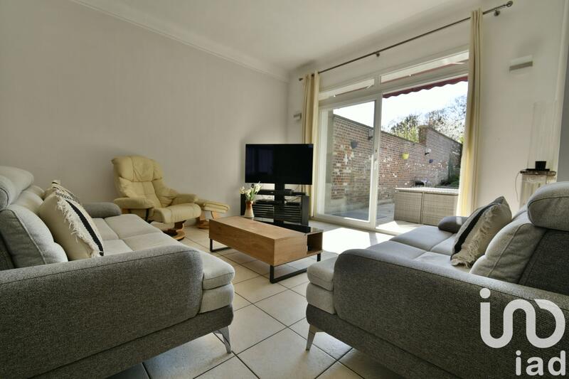 Maison - 248 m² - 5 pièces