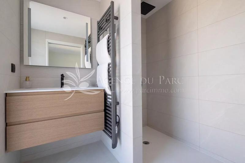 Villa - 160 m² - 5 pièces