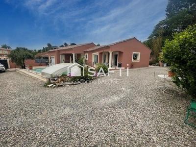 Maison - 132 m² - 5 pièces