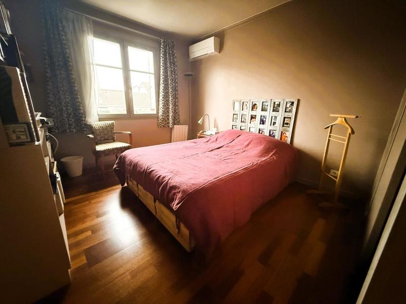 Maison - 177 m² - 7 pièces