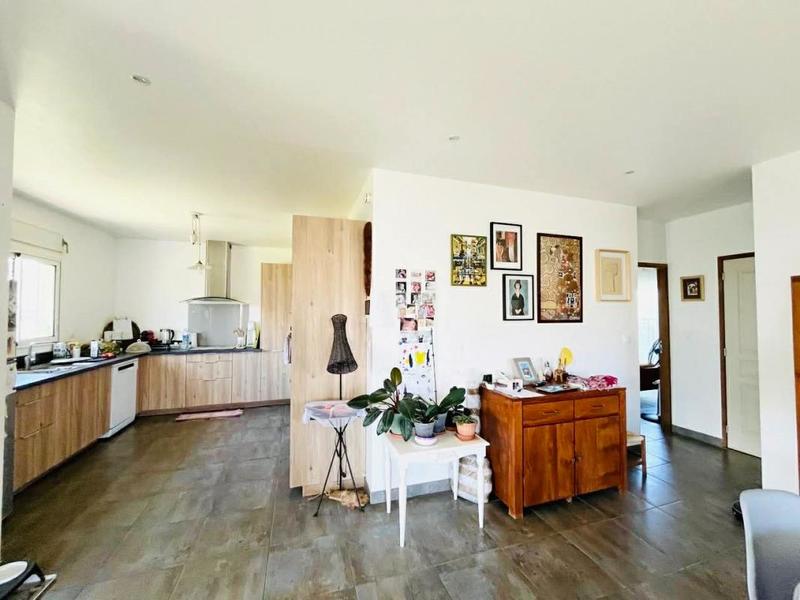 Maison - 85 m² - 3 pièces