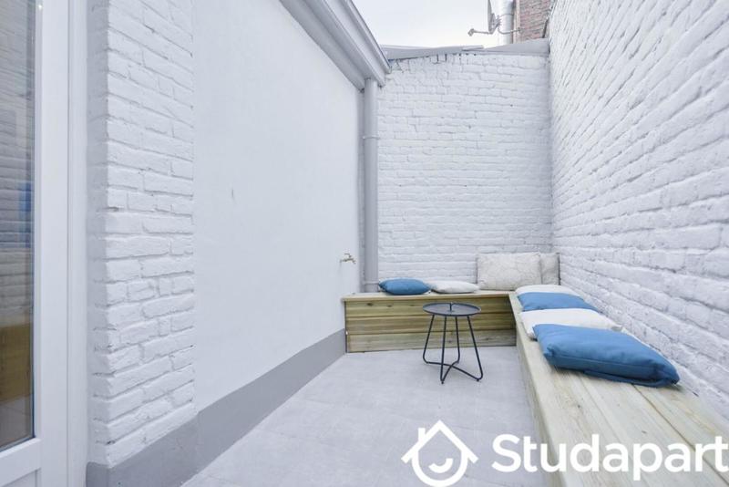 Chambre - 12 m² - 1 pièce