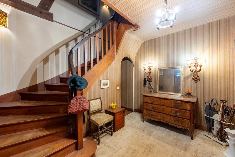 Longère - 246 m² - 11 pièces