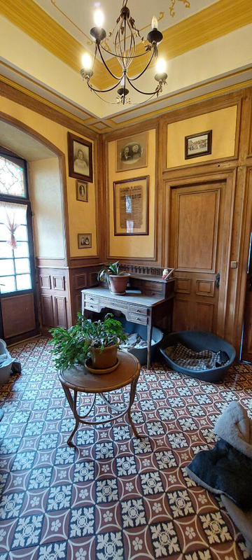 Maison - 185 m² - 6 pièces