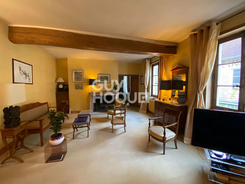 Immeuble - 740 m² - 15 pièces