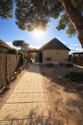 Mas - 54 m² - 3 pièces