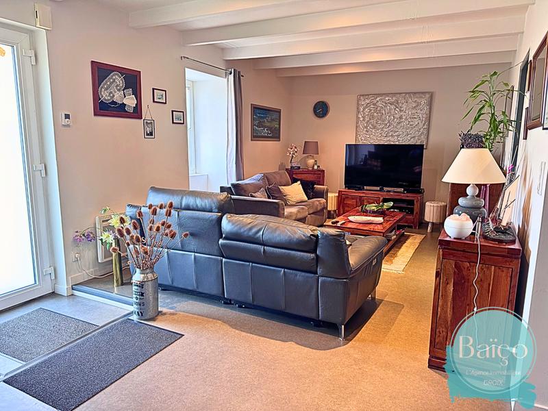 Maison - 92 m² - 5 pièces