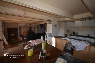 Maison en pierre - 98 m²