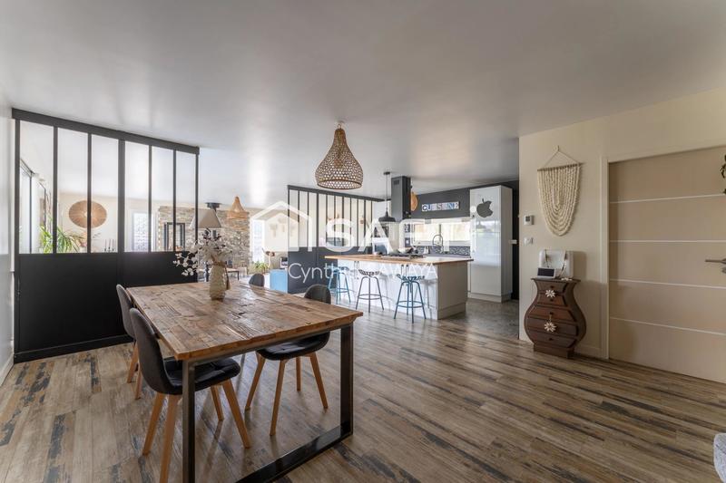 Maison - 152 m² - 5 pièces