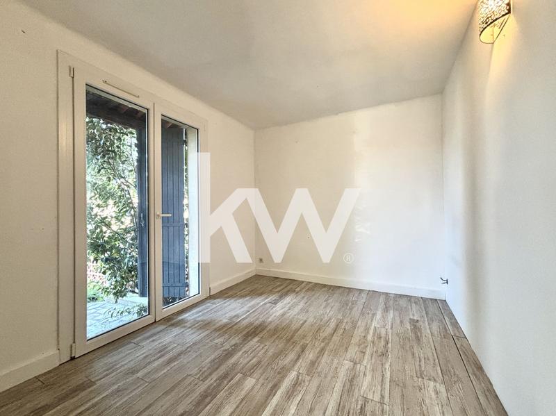 Maison - 159 m² - 6 pièces