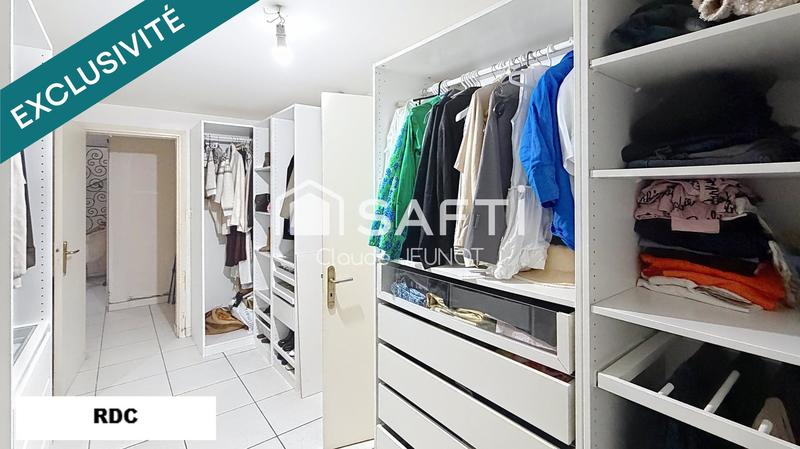 Maison - 210 m² - 6 pièces